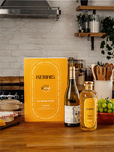 Renais Gin and Domaine Watson Heritage Gift Set