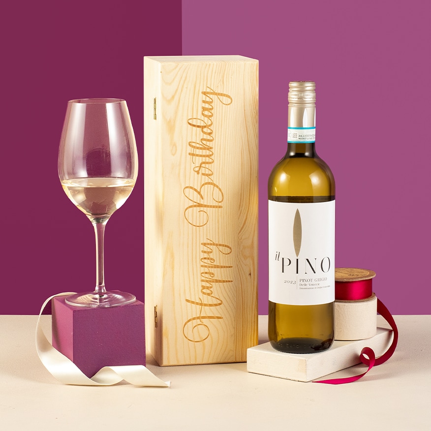 Happy Birthday White Wine In Wooden Gift Box